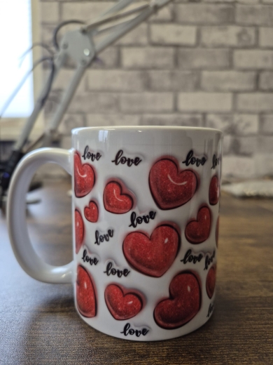 love-tasse-rote-herzen