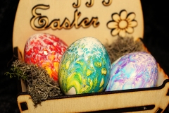 Osterbox mit Blumen & Schmetterlingen – Dekorationen für Ostern